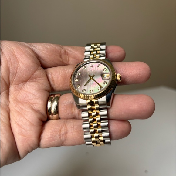 Rolex 2017 31mm jubilee black mother of pearl (RARE) - Picture 5 of 7